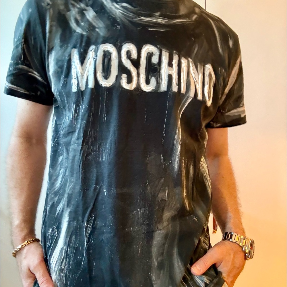 Moschino Painted Logo Jersey T-Shirt (3d Painter Logo) Pristine